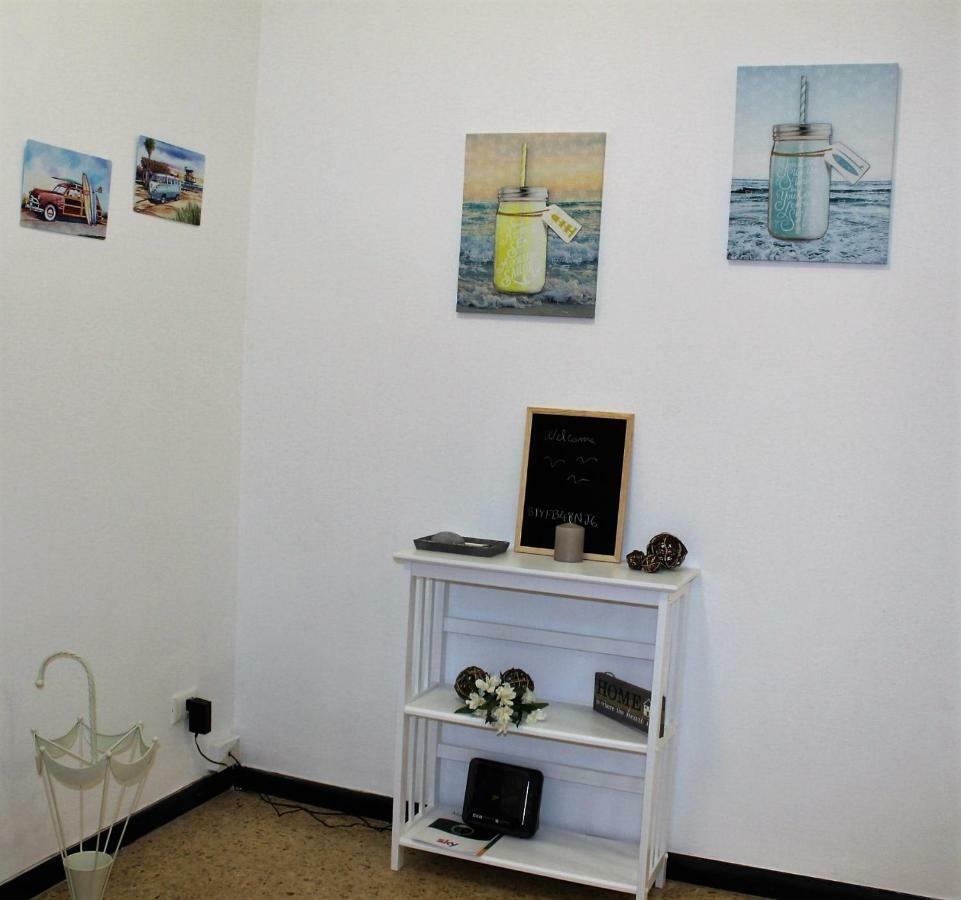 Down Town Cesar Apartment ลาสเปเซีย ภายนอก รูปภาพ