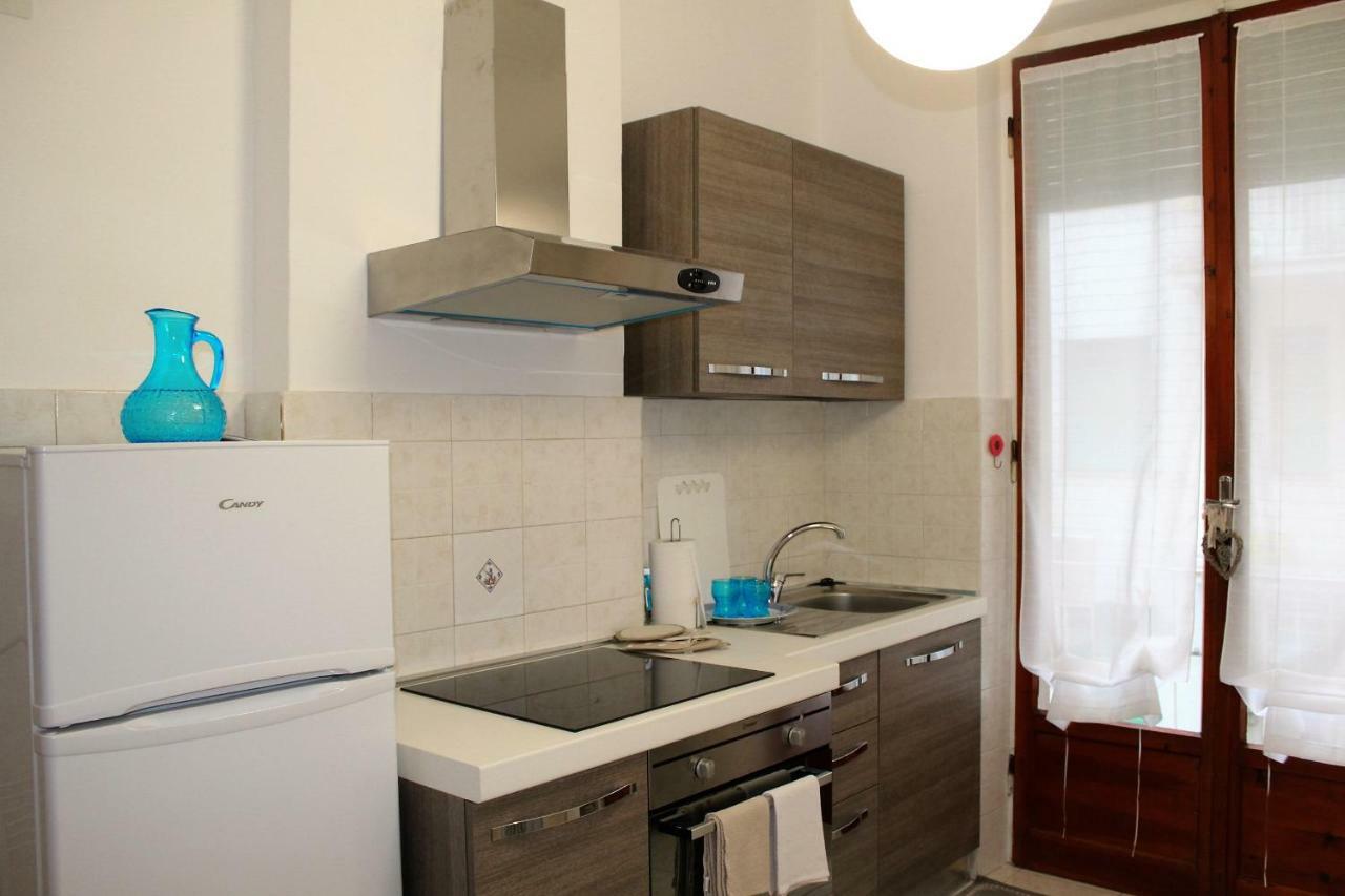 Down Town Cesar Apartment ลาสเปเซีย ภายนอก รูปภาพ